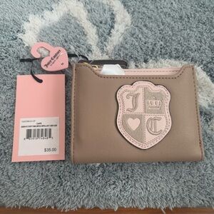 Juicy Couture Cafe Queen of Everything Bifold Wallet with Pullout Card Case